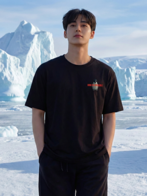 DOING THE IMPOSSIBLE Oversized T-shirt (240 Gsm)